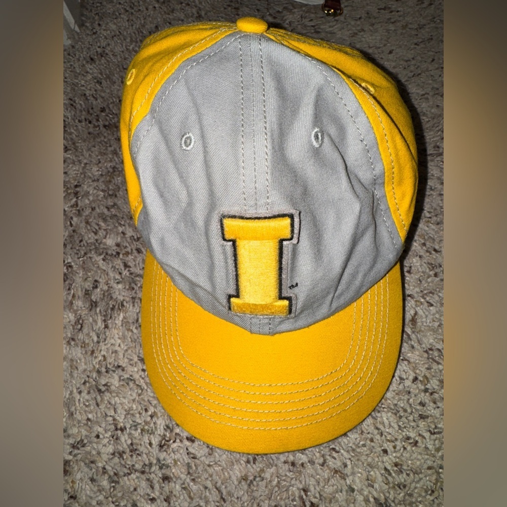 Iowa Hawkeyes baseball hat